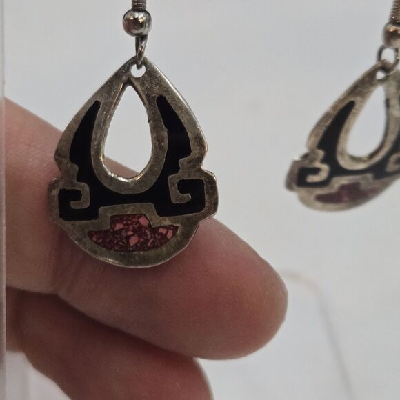 Vintage Signed Alpaca Silver Mexico Inlaid Drop Earrings Coral Chip Southwestern - Picture 2 of 4
